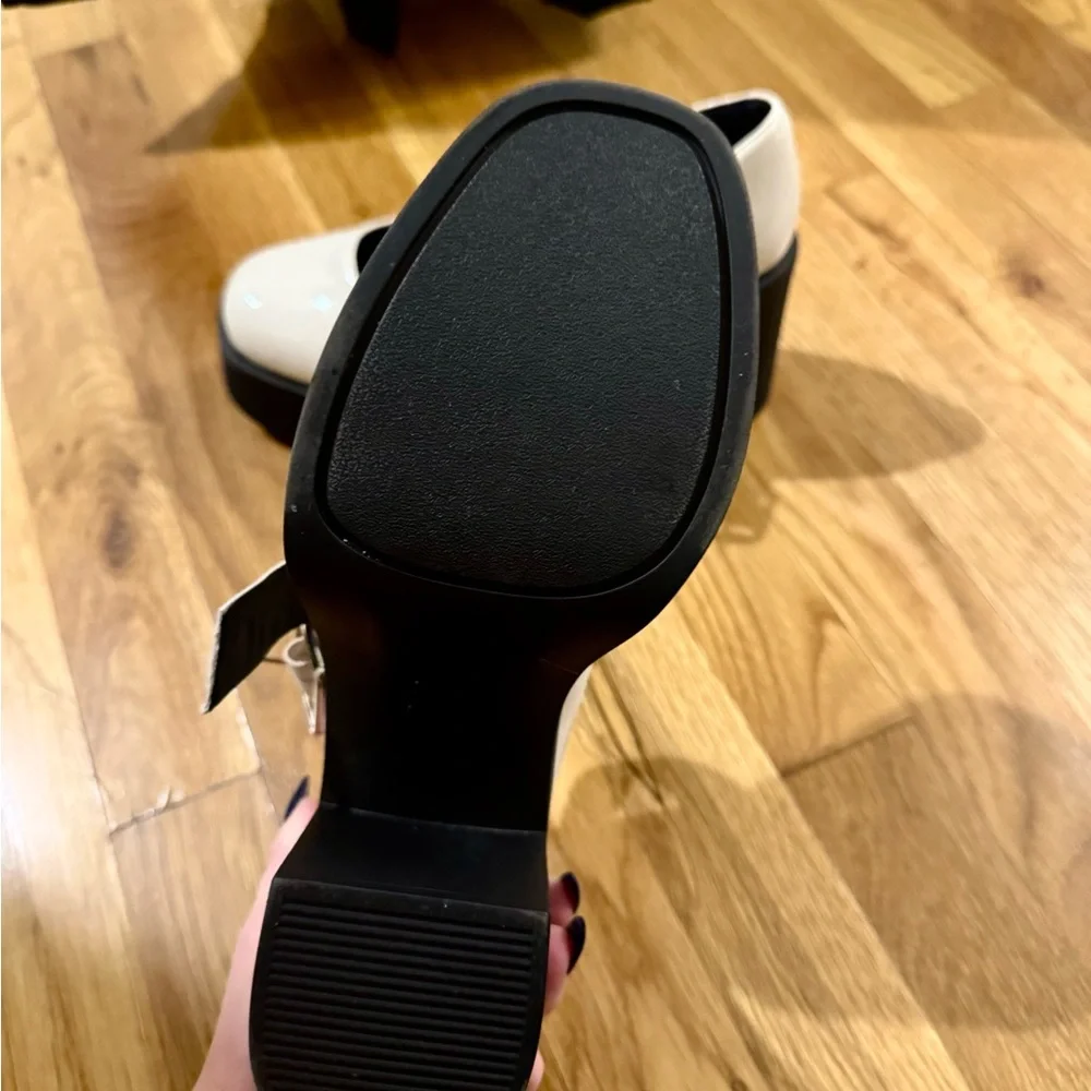 Steve Madden Mary Jane Heels - Picture 2 of 2